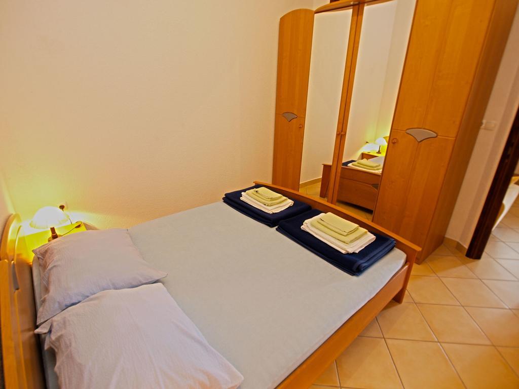 Apartments Denis 19 Фажана Экстерьер фото