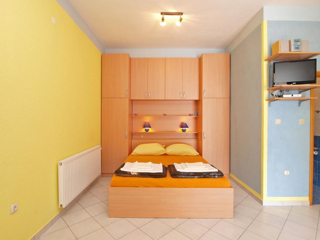 Apartments Denis 19 Фажана Экстерьер фото