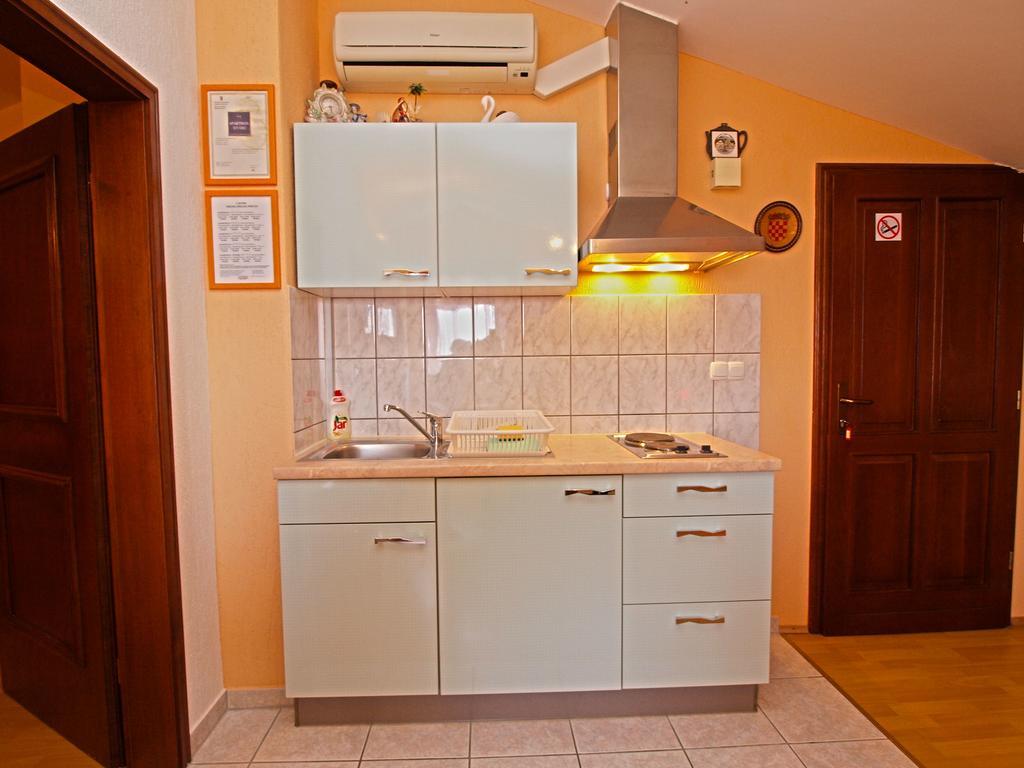 Apartments Denis 19 Фажана Экстерьер фото