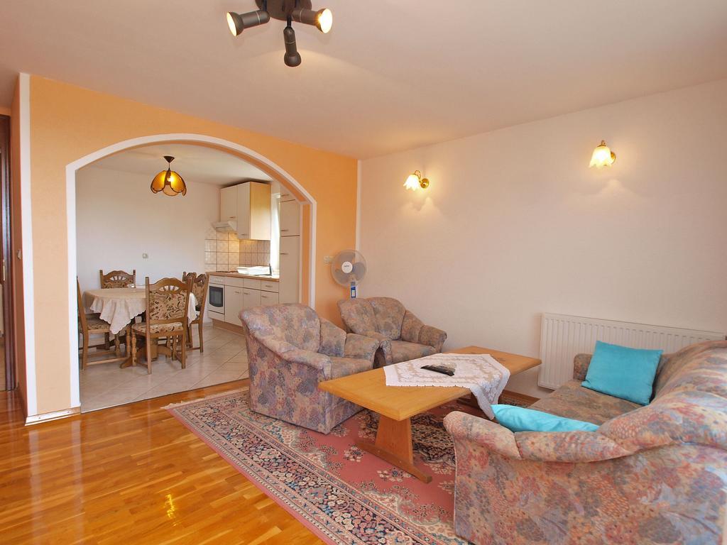 Apartments Denis 19 Фажана Экстерьер фото